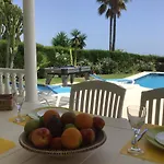 Villa Pinsapo *