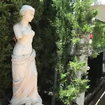 Villa Pinsapo