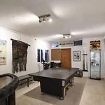 Pinsapo Villa *
