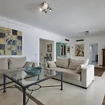 Pinsapo Villa